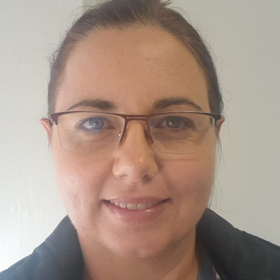 Headshot: Yil Felipe Wood